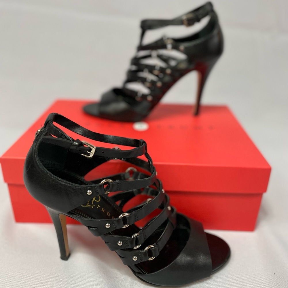 Ivanka cage style black heels